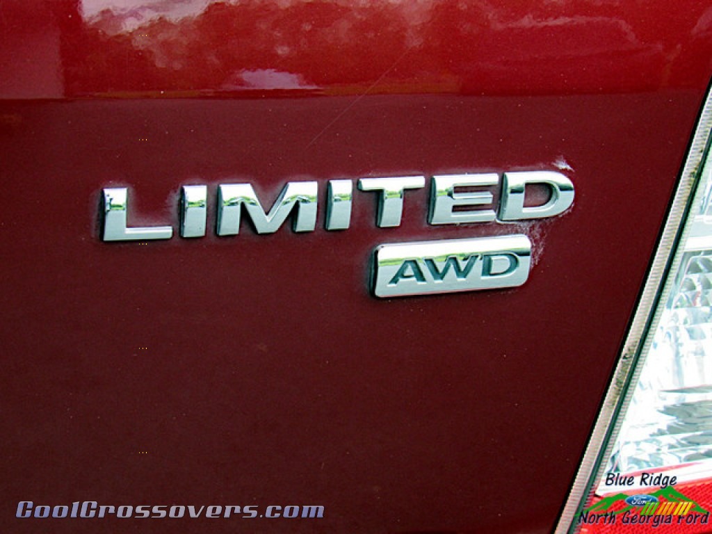 2008 Taurus X Limited AWD - Merlot Metallic / Camel photo #35