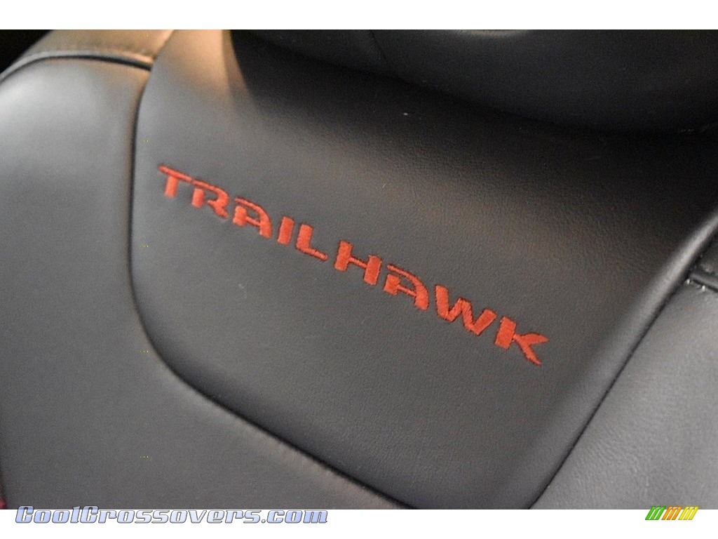 2015 Cherokee Trailhawk 4x4 - Deep Cherry Red Crystal Pearl / Trailhawk Black photo #22