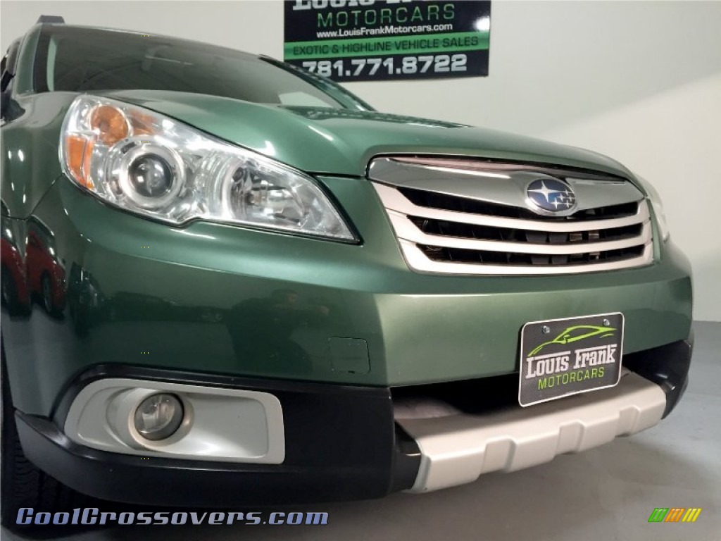 2010 Outback 2.5i Limited Wagon - Cypress Green Pearl / Warm Ivory photo #28