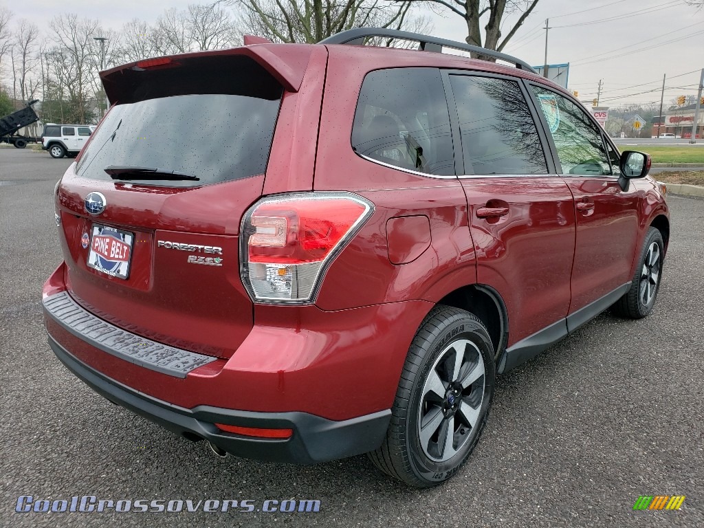 2017 Forester 2.5i Limited - Venetian Red Pearl / Gray photo #21