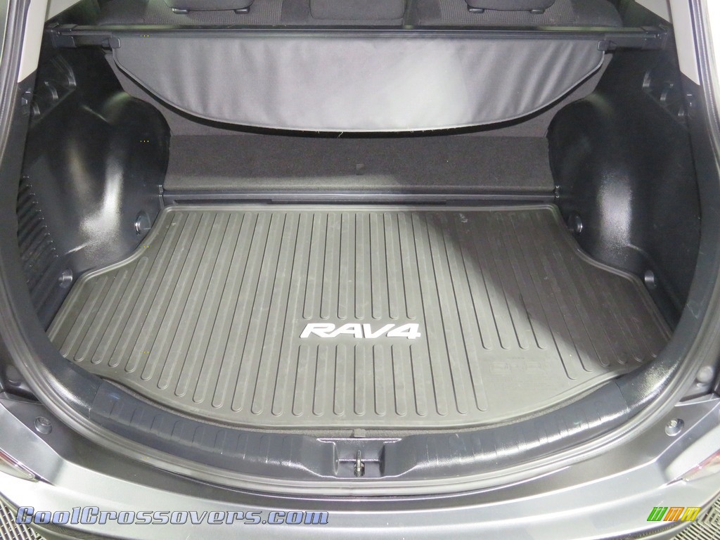 2017 RAV4 XLE AWD Hybrid - Magnetic Gray Metallic / Black photo #13