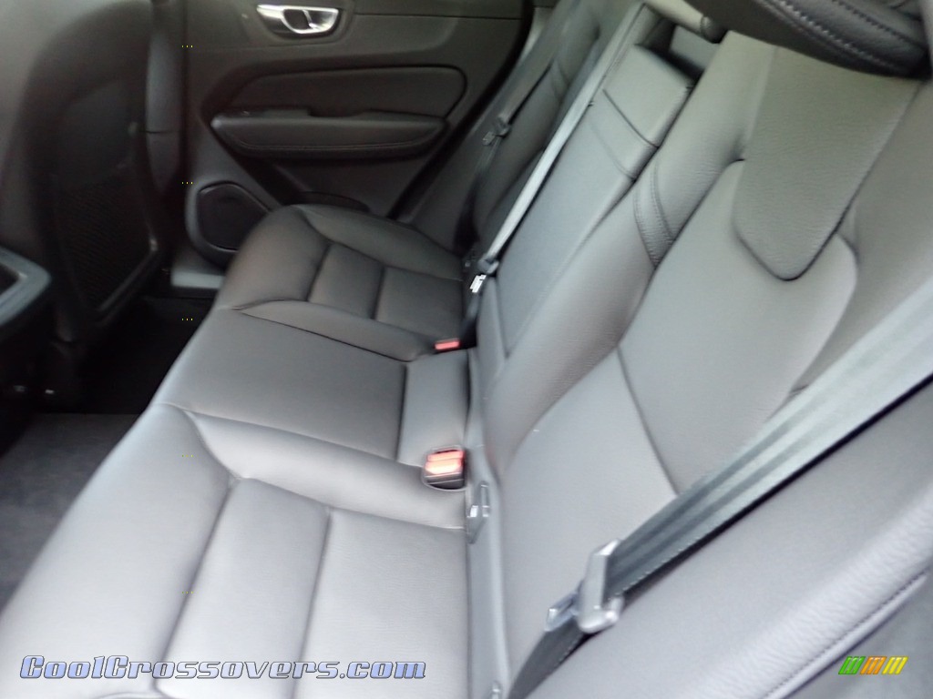 2020 XC60 T6 AWD Momentum - Osmium Grey Metallic / Charcoal photo #8