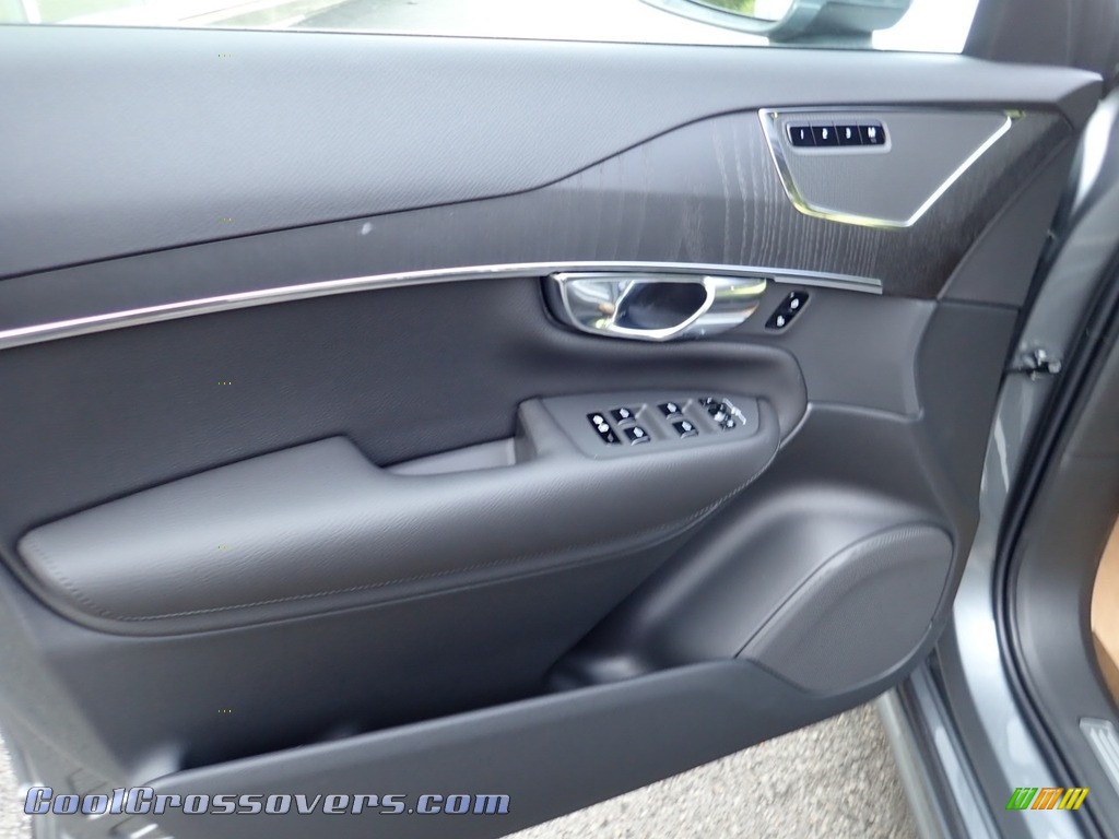 2020 XC90 T6 AWD Momentum - Osmium Gray Metallic / Charcoal photo #11