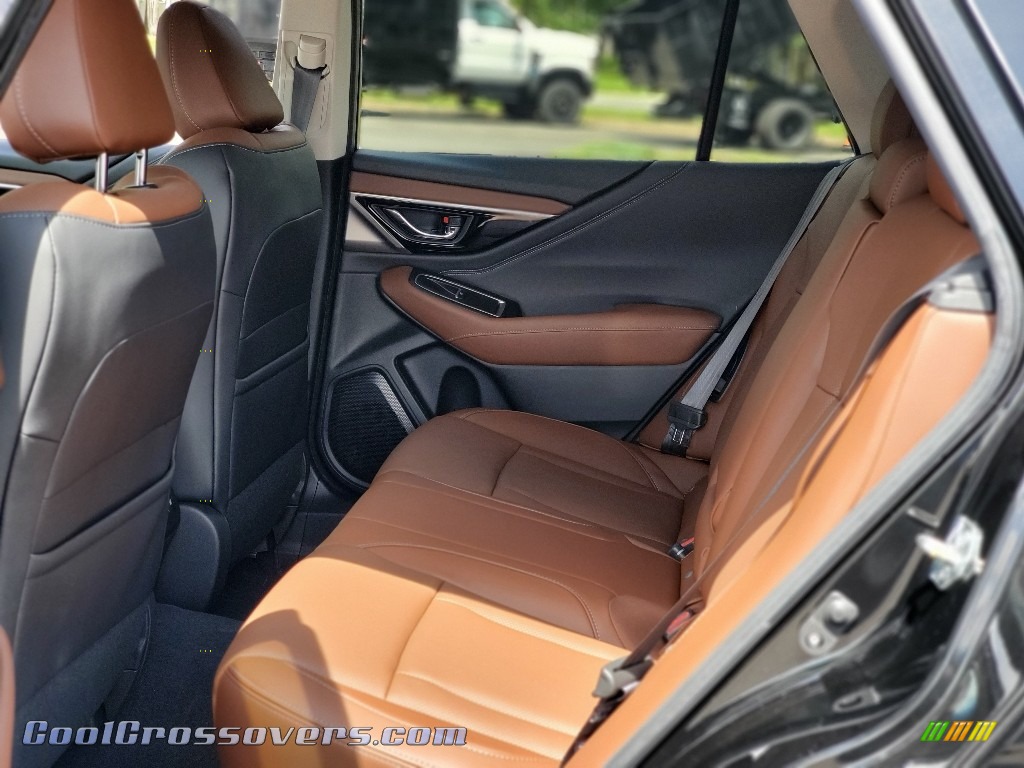 2020 Outback Touring XT - Crystal Black Silica / Java Brown photo #9