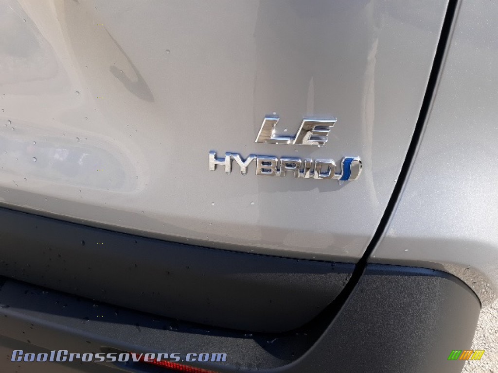 2020 RAV4 LE AWD Hybrid - Silver Sky Metallic / Black photo #36