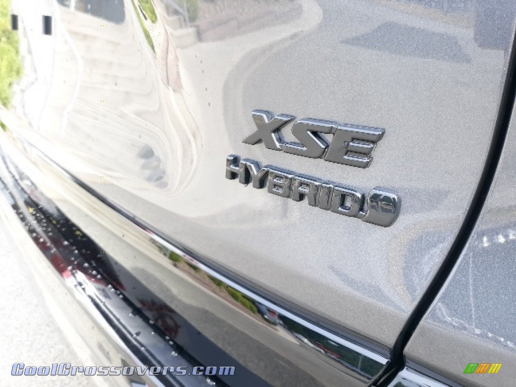 2020 RAV4 XSE AWD Hybrid - Magnetic Gray Metallic / Black photo #34