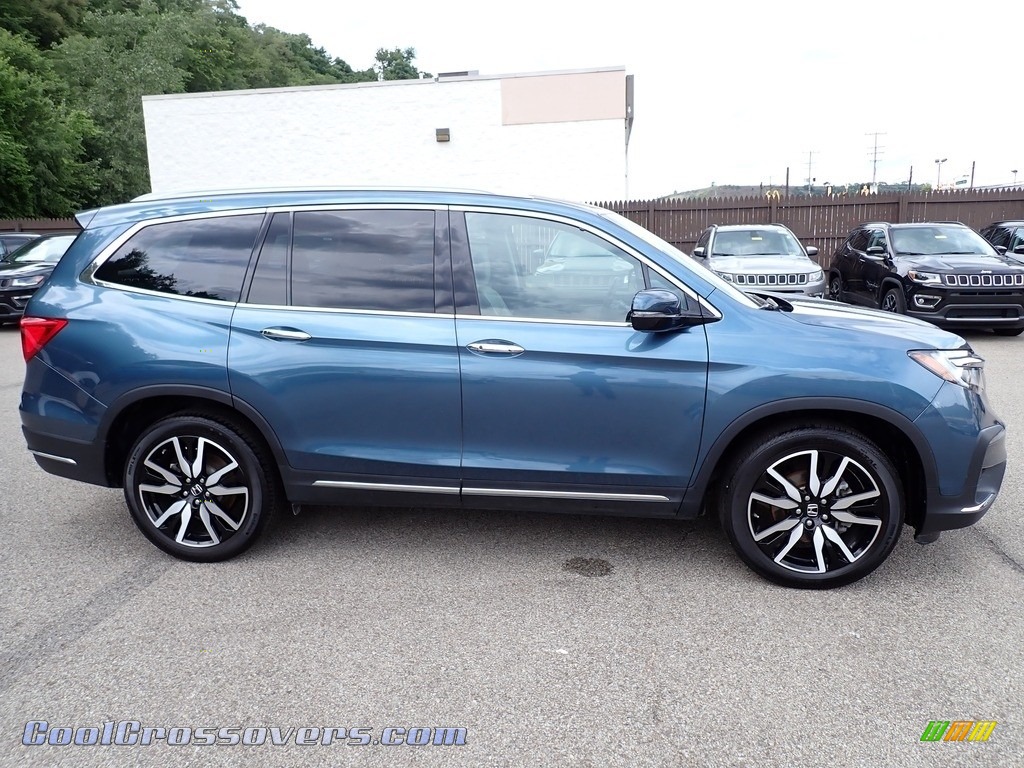 2019 Pilot Touring AWD - Obsidian Blue Pearl / Beige photo #7