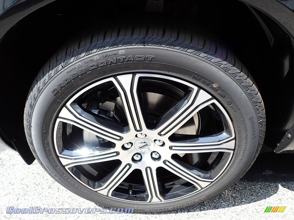 2021 XC60 T6 AWD Inscription - Onyx Black Metallic / Charcoal photo #6