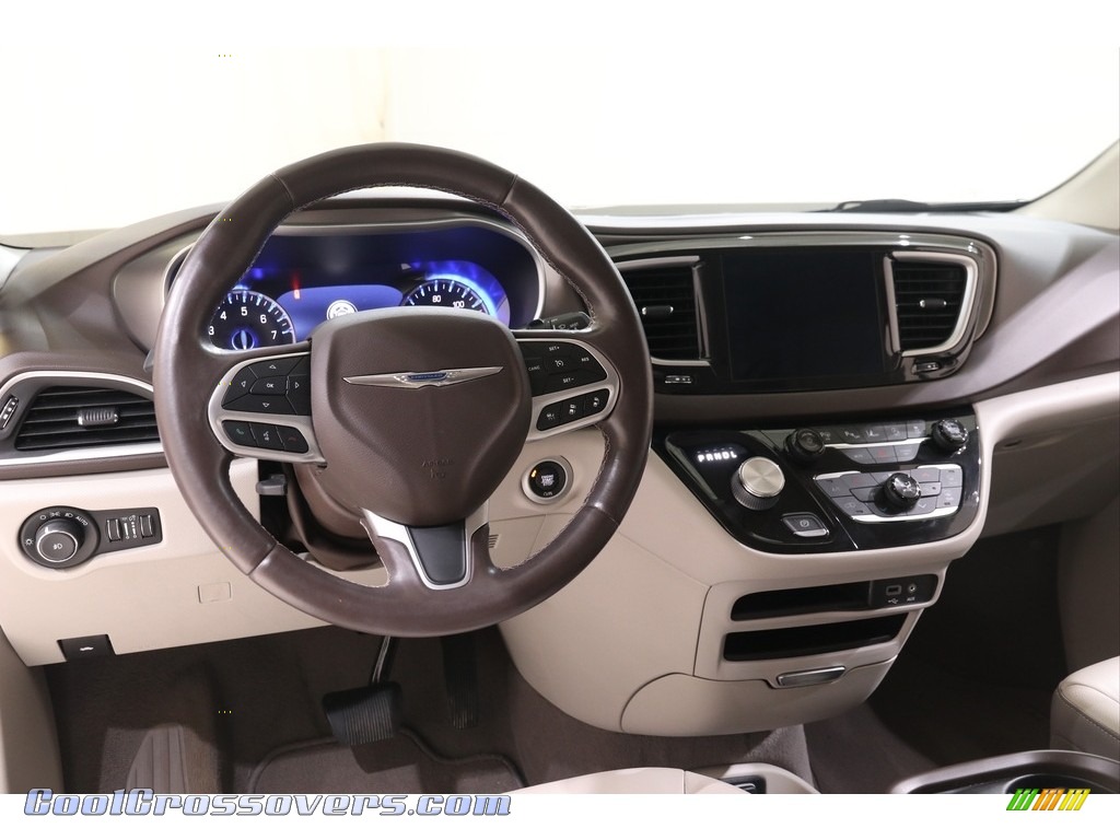 2018 Pacifica Touring L - Bright White / Cognac/Alloy/Toffee photo #6