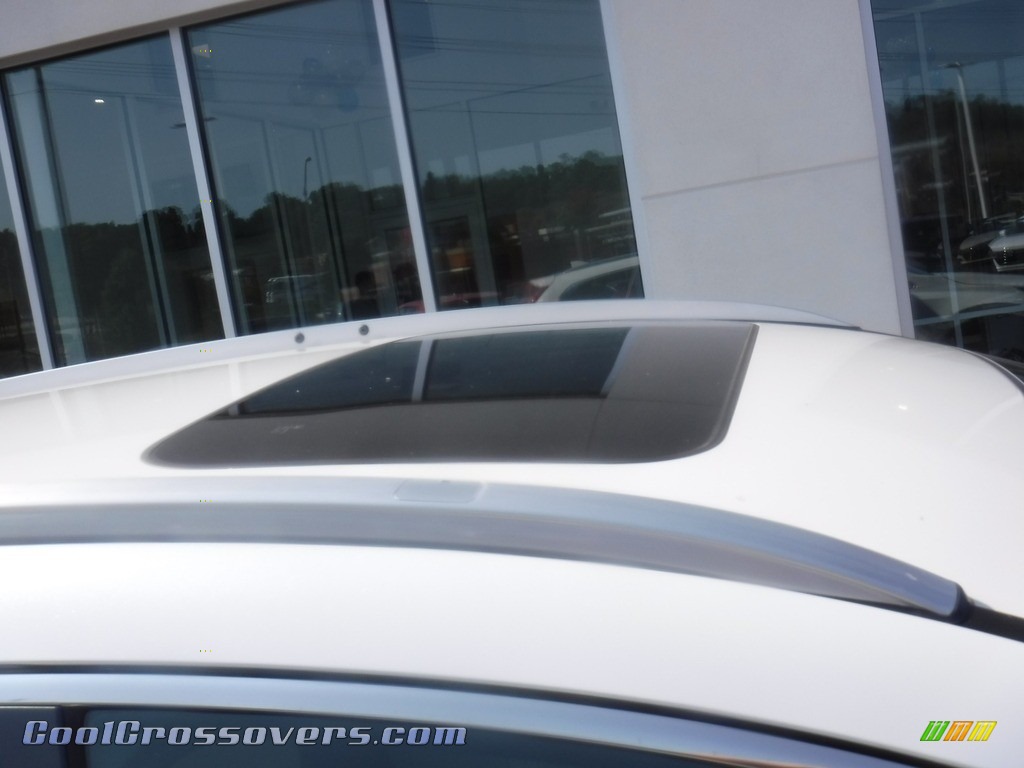 2019 CR-V Touring AWD - Platinum White Pearl / Ivory photo #4