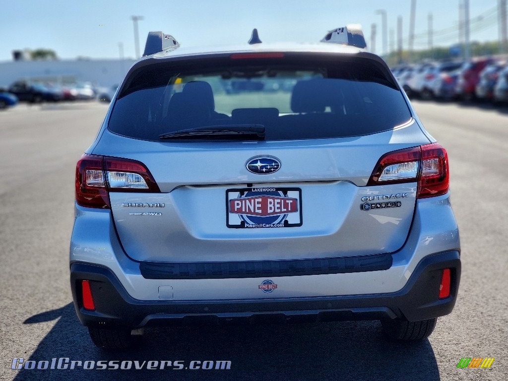 2018 Outback 2.5i Limited - Ice Silver Metallic / Black photo #19