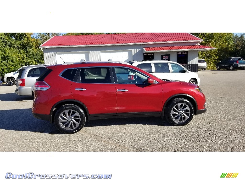 2016 Rogue SL - Cayenne Red / Charcoal photo #2