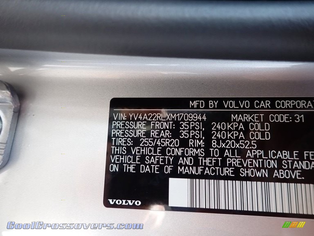 2021 XC60 T6 AWD Inscription - Bright Silver Metallic / Blonde/Charcoal photo #11