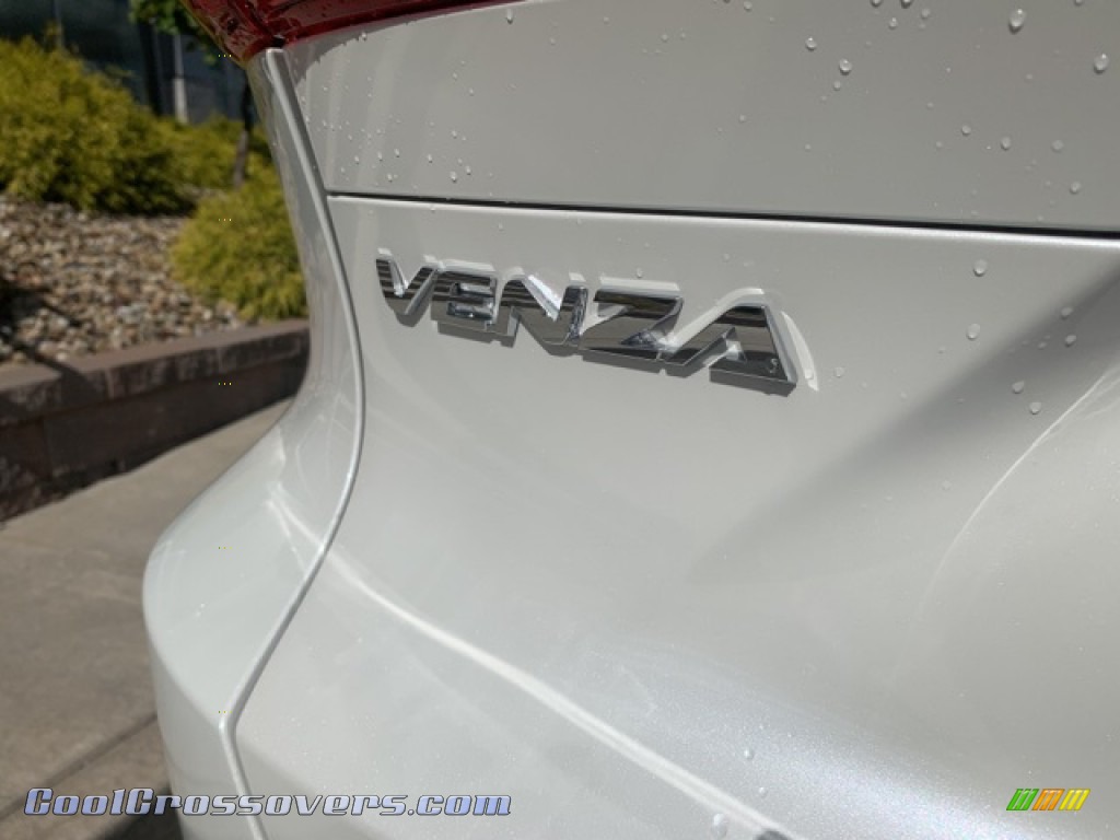 2021 Venza Hybrid LE AWD - Blizzard White Pearl / Boulder photo #27