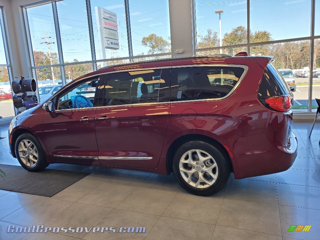 2020 Pacifica Limited - Velvet Red Pearl / Alloy/Black photo #4