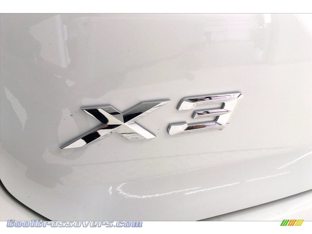 2021 X3 xDrive30e - Mineral White Metallic / Black photo #16