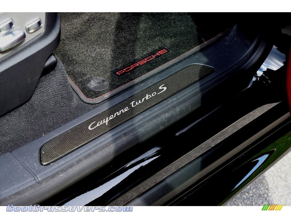 2014 Cayenne Turbo S - Jet Black Metallic / Black/Carrera Red photo #56