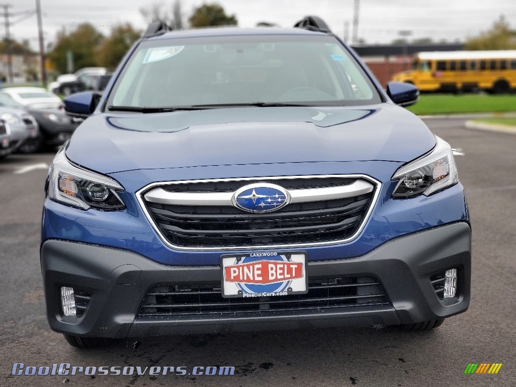 2021 Outback 2.5i Premium - Abyss Blue Pearl / Gray photo #3