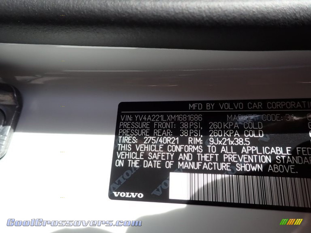 2021 XC90 T6 AWD Inscription - Crystal White Metallic / Blonde/Charcoal photo #11
