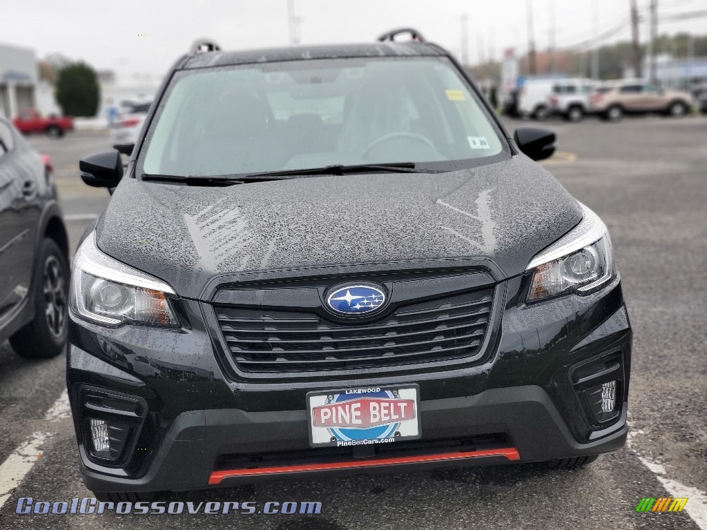 2020 Forester 2.5i Sport - Crystal Black Silica / Gray photo #2