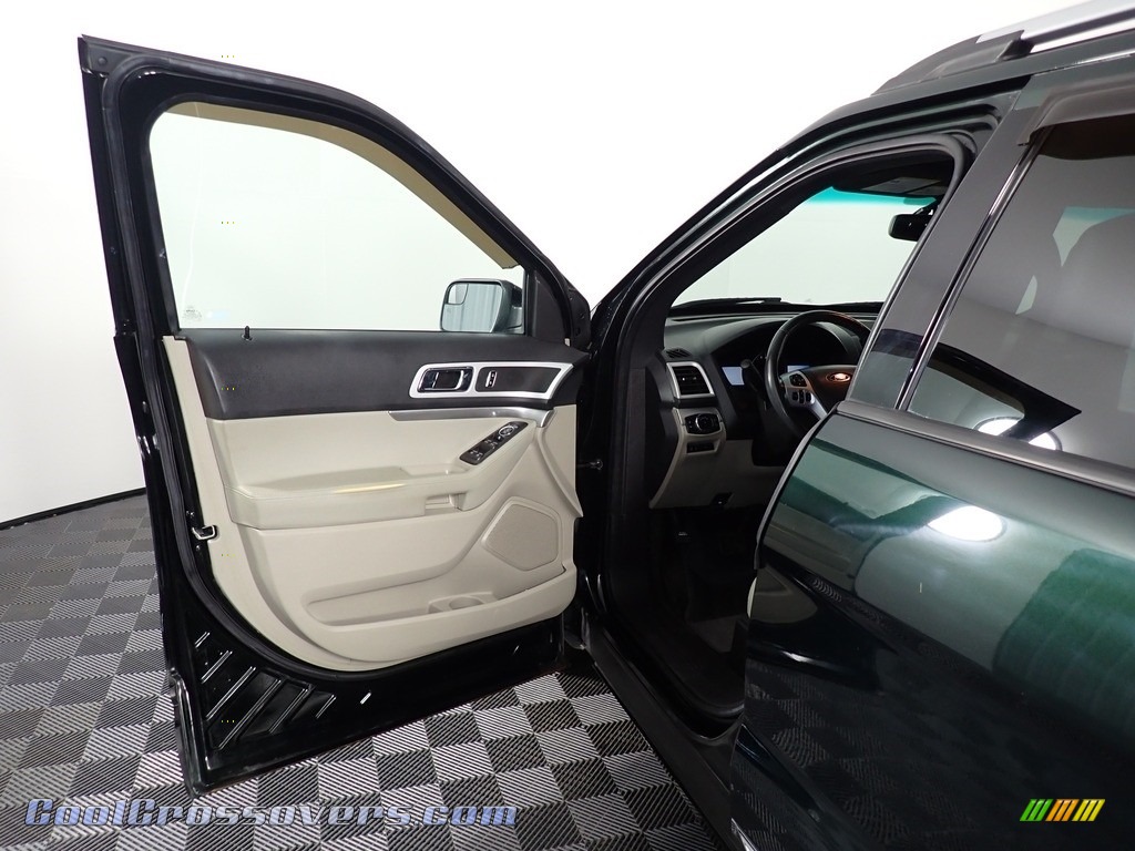 2013 Explorer XLT 4WD - Green Gem Metallic / Charcoal Black photo #20