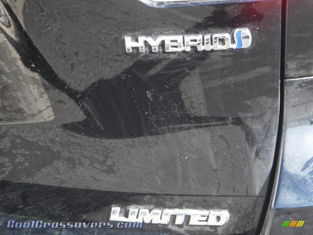 2019 Highlander Hybrid Limited AWD - Midnight Black Metallic / Saddle Tan photo #17
