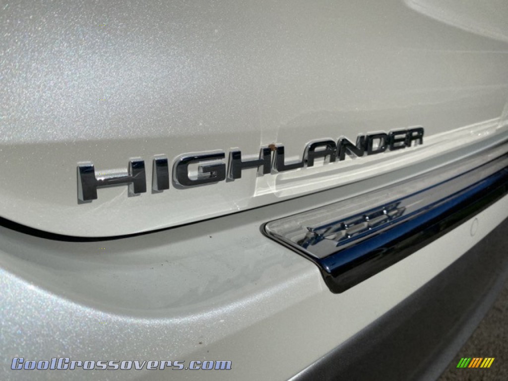 2021 Highlander Hybrid Platinum AWD - Blizzard White Pearl / Harvest Beige photo #41