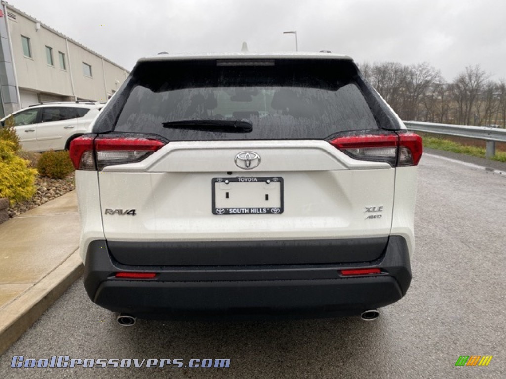 2021 RAV4 XLE Premium AWD - Super White / Black photo #15