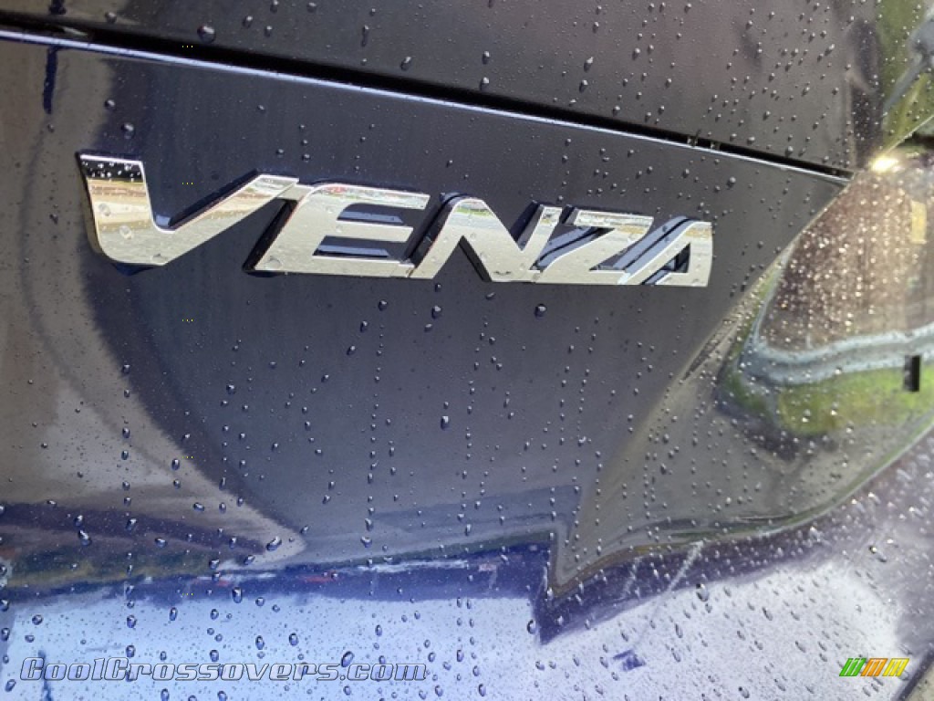 2021 Venza Hybrid Limited AWD - Blueprint / Black photo #31