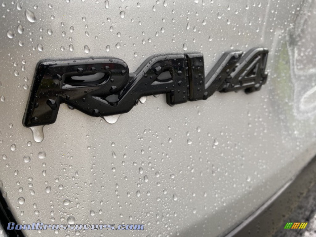 2021 RAV4 XSE AWD Hybrid - Silver Sky Metallic / Black photo #33