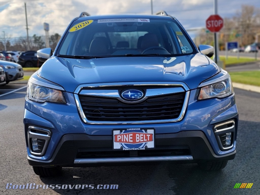 2020 Forester 2.5i Touring - Horizon Blue Pearl / Saddle Brown photo #16