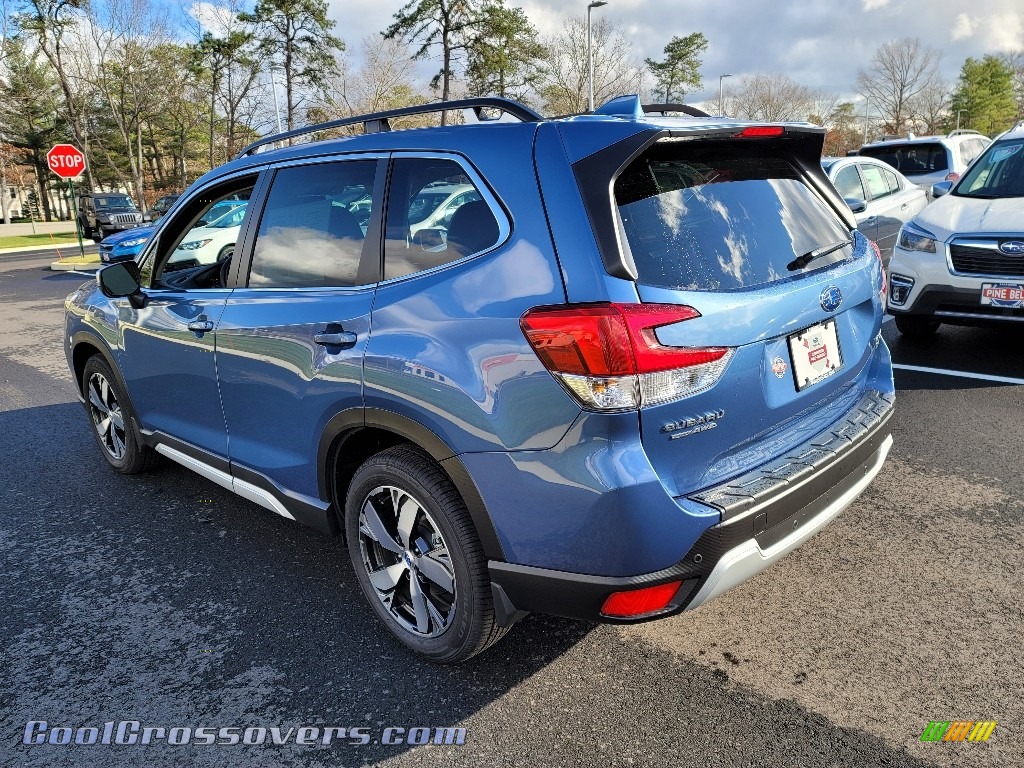 2020 Forester 2.5i Touring - Horizon Blue Pearl / Saddle Brown photo #20