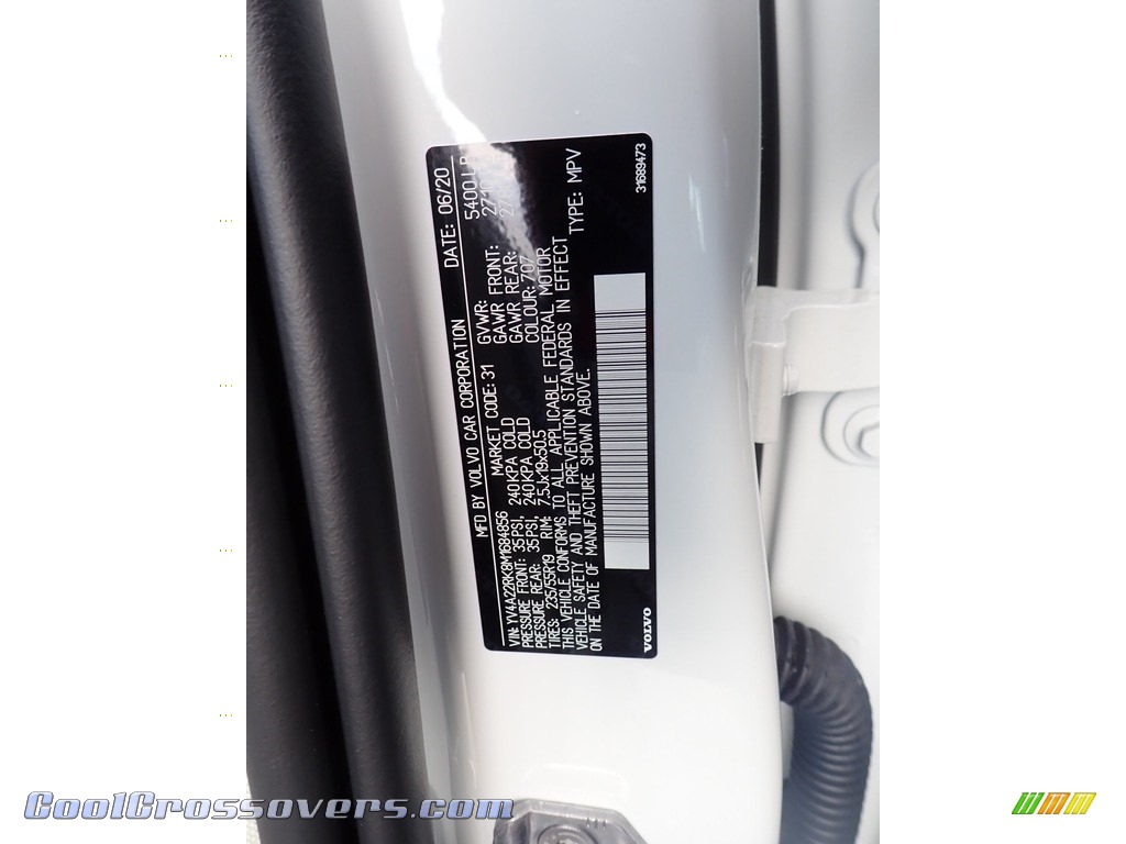 2021 XC60 T6 AWD Momentum - Crystal White Metallic / Blonde/Charcoal photo #11