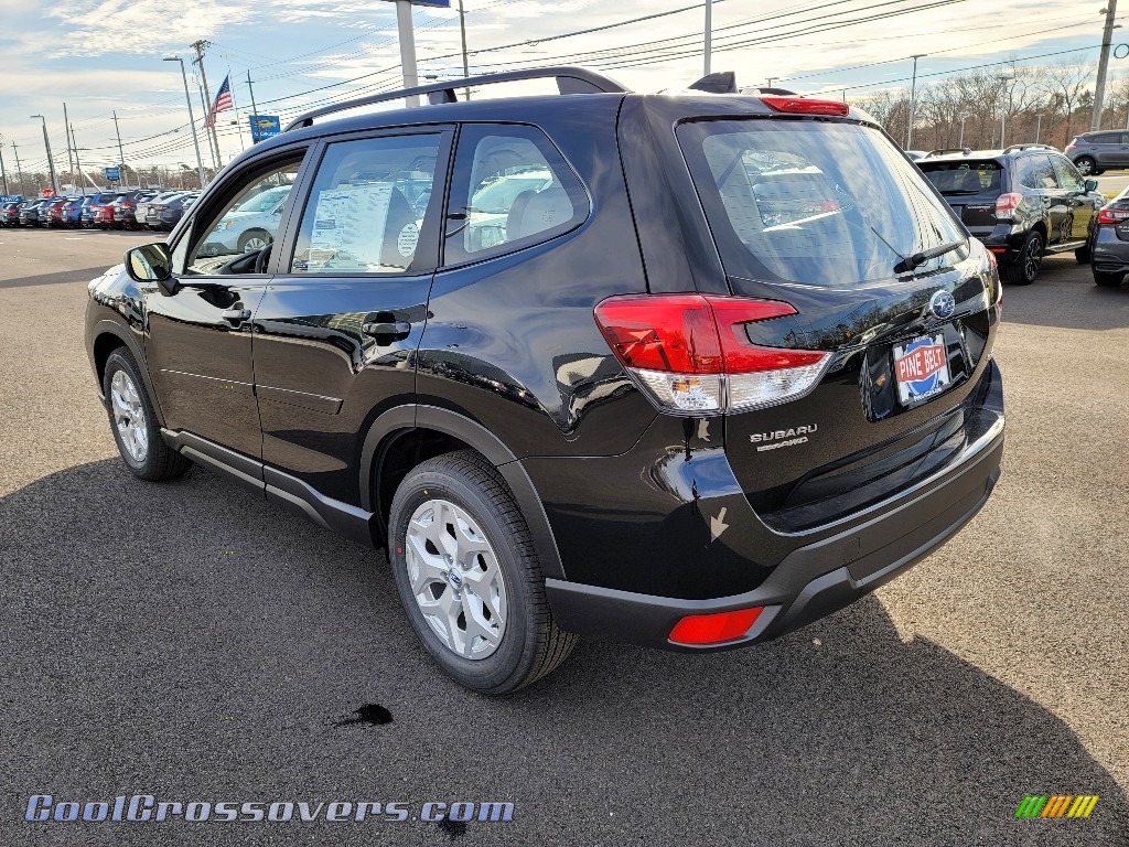 2021 Forester 2.5i - Crystal Black Silica / Gray photo #6