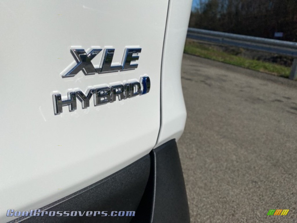 2021 RAV4 XLE AWD Hybrid - Super White / Nutmeg photo #17