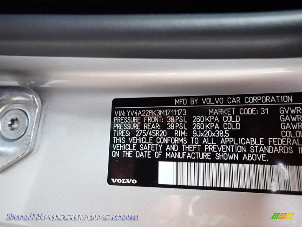 2021 XC90 T6 AWD Momentum - Bright Silver Metallic / Charcoal photo #11