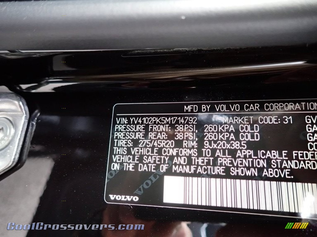 2021 XC90 T5 AWD Momentum - Onyx Black Metallic / Charcoal photo #11