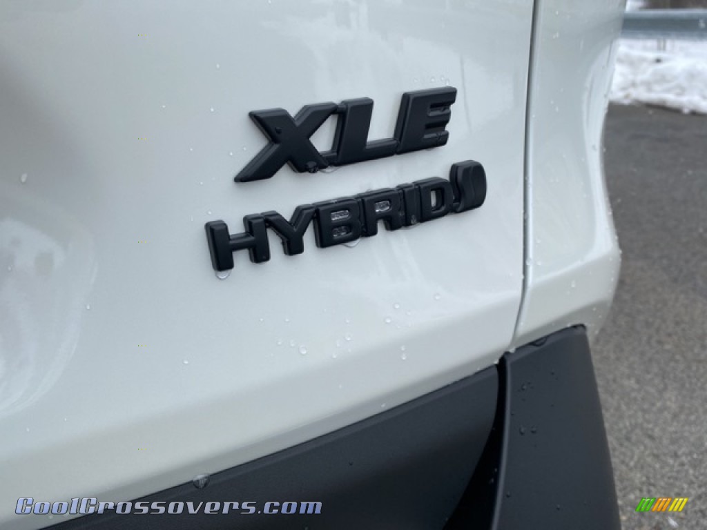 2021 RAV4 XLE AWD Hybrid - Blizzard White Pearl / Black photo #22