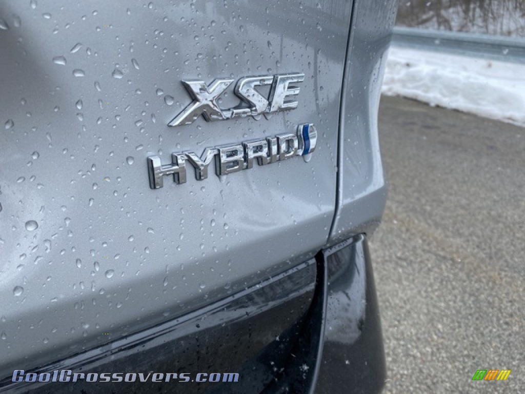2021 RAV4 XSE AWD Hybrid - Silver Sky Metallic / Black photo #25