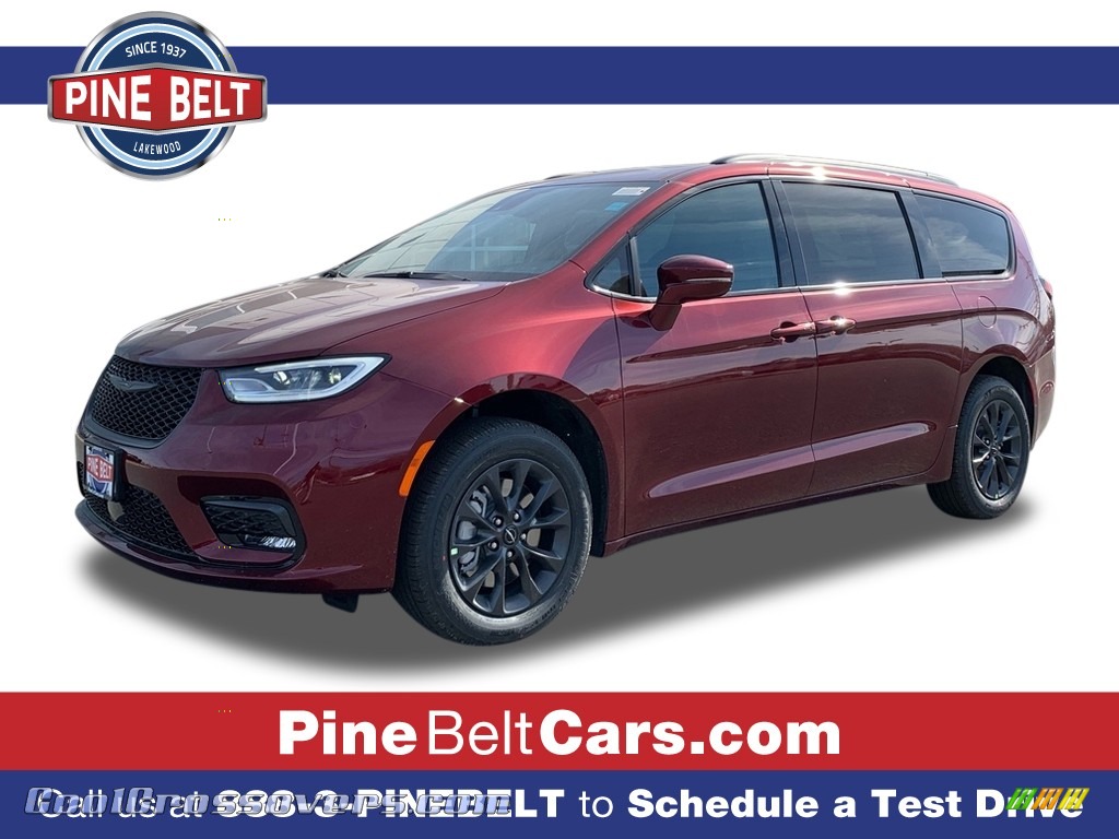 2021 Pacifica Touring L AWD - Velvet Red Pearl / Black photo #1