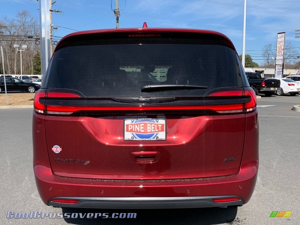 2021 Pacifica Touring L AWD - Velvet Red Pearl / Black photo #7