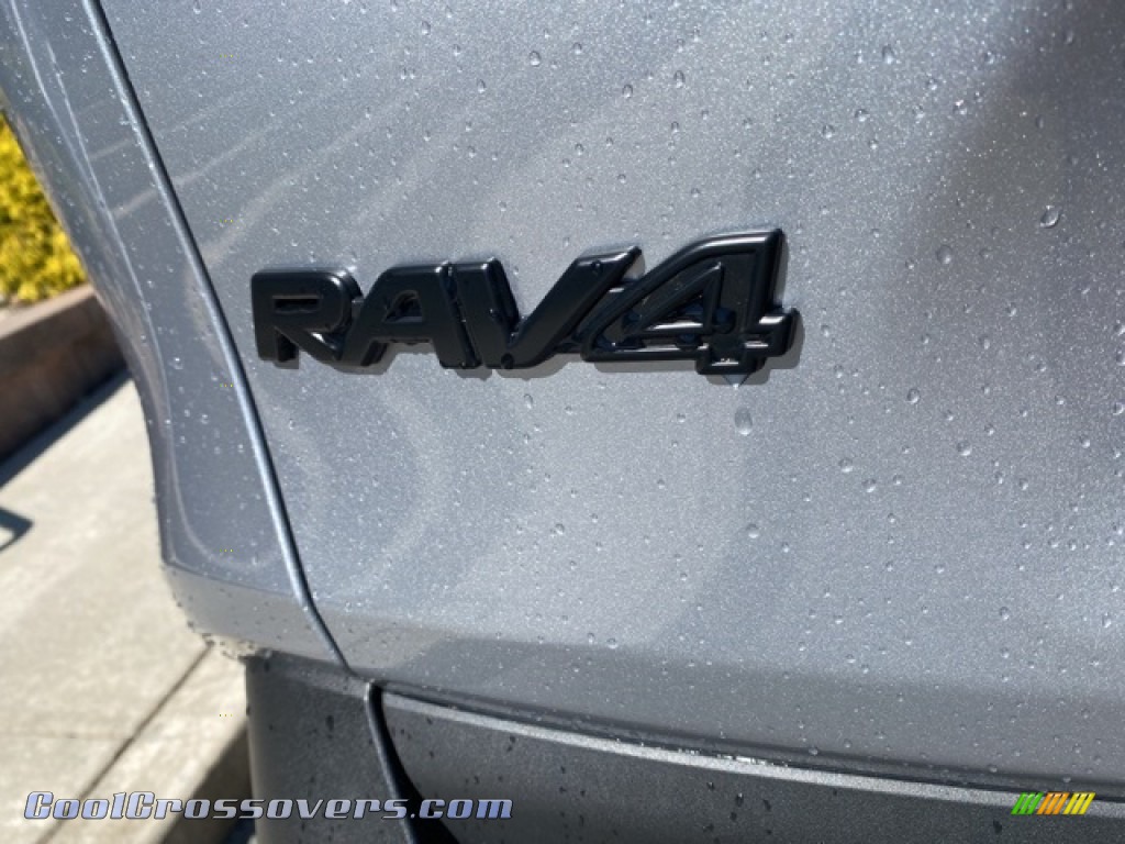 2021 RAV4 XLE AWD - Silver Sky Metallic / Black photo #24