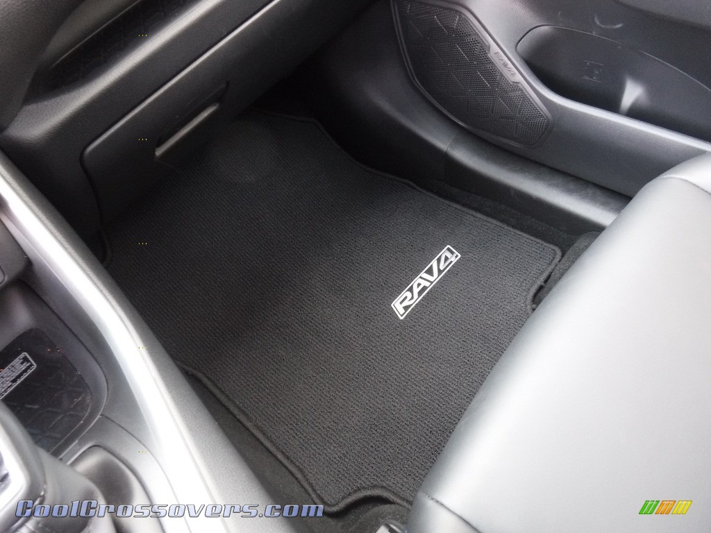 2020 RAV4 XSE AWD Hybrid - Blizzard White Pearl / Black photo #18