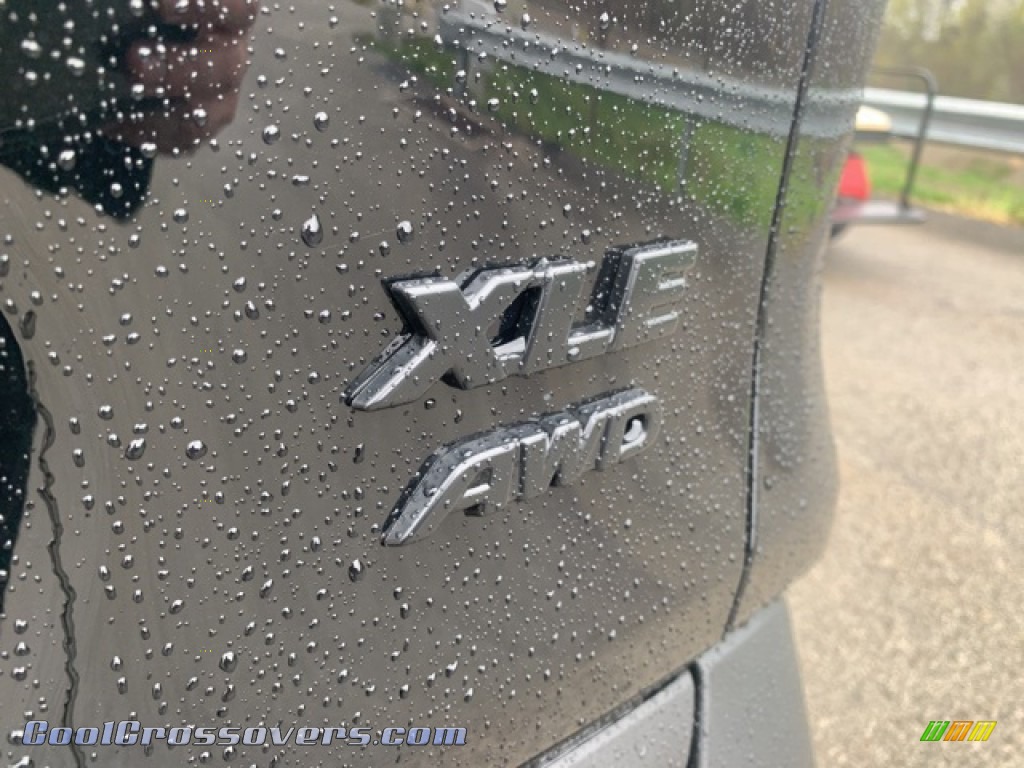 2021 RAV4 XLE Premium AWD - Midnight Black Metallic / Black photo #26