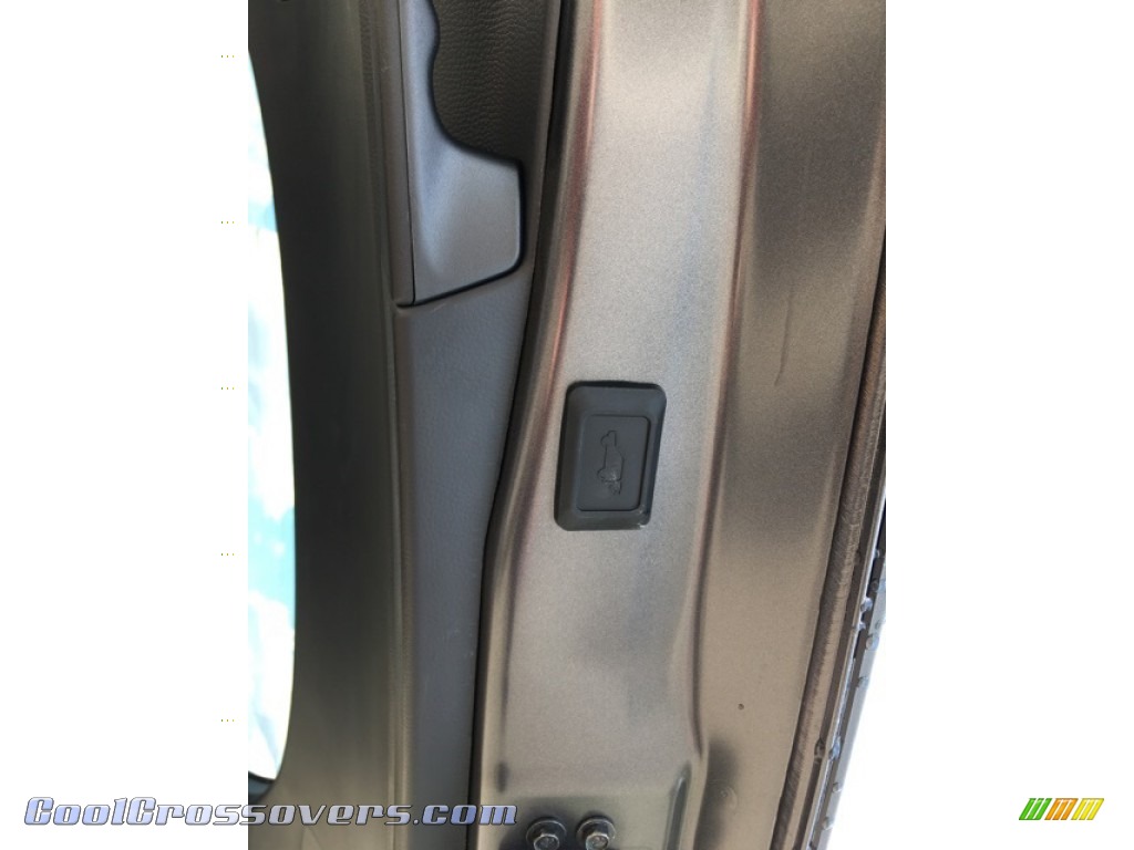 2021 RAV4 XLE AWD Hybrid - Magnetic Gray Metallic / Black photo #27