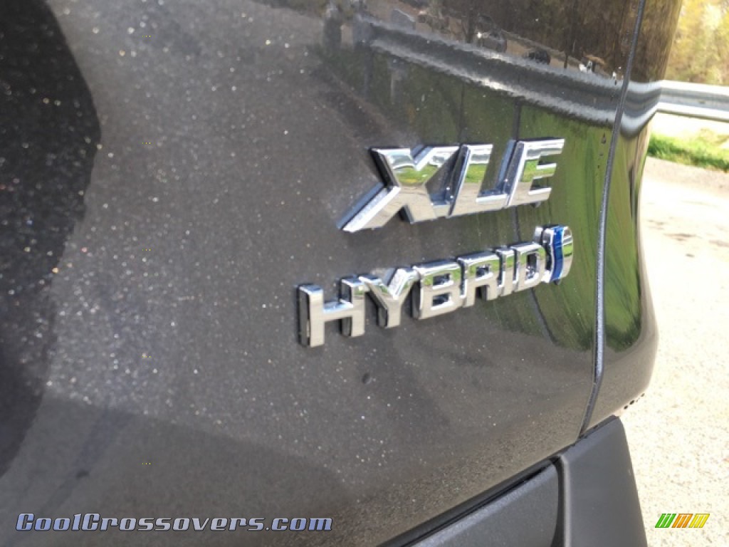 2021 RAV4 XLE AWD Hybrid - Magnetic Gray Metallic / Black photo #29