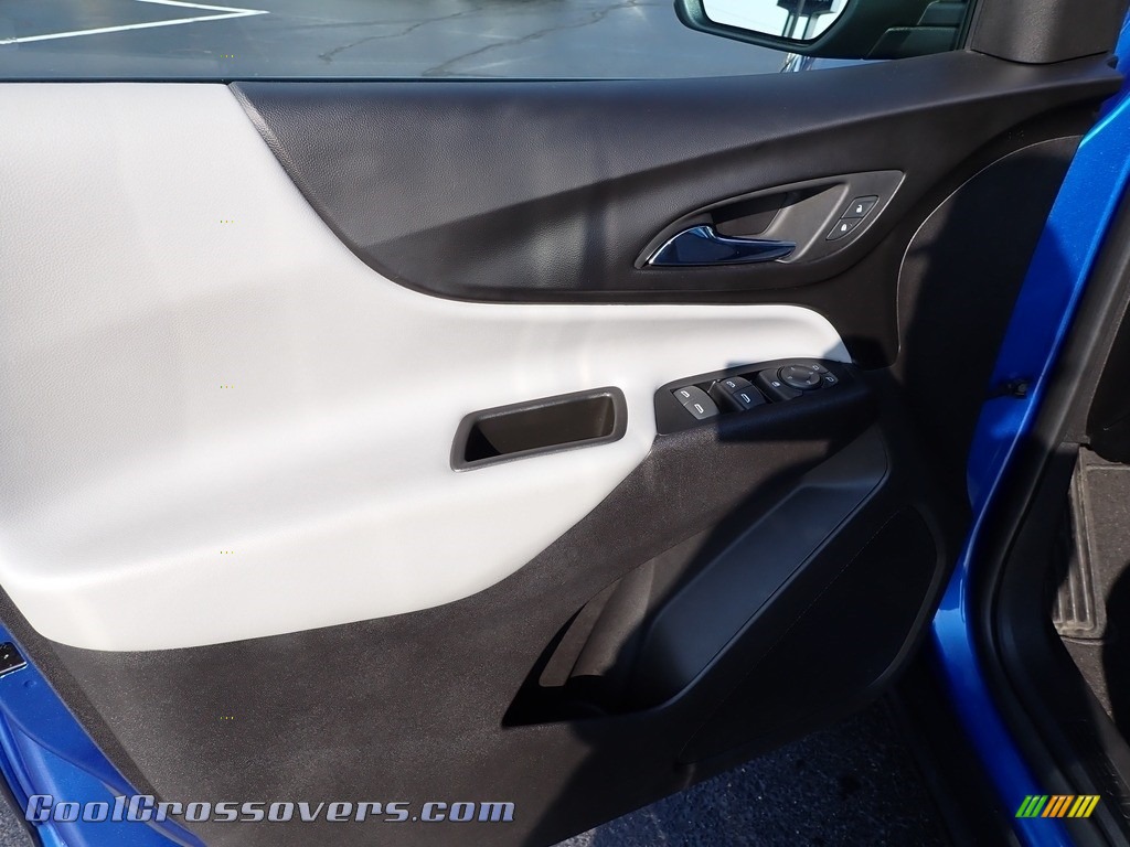 2019 Equinox LS AWD - Kinetic Blue Metallic / Medium Ash Gray photo #24