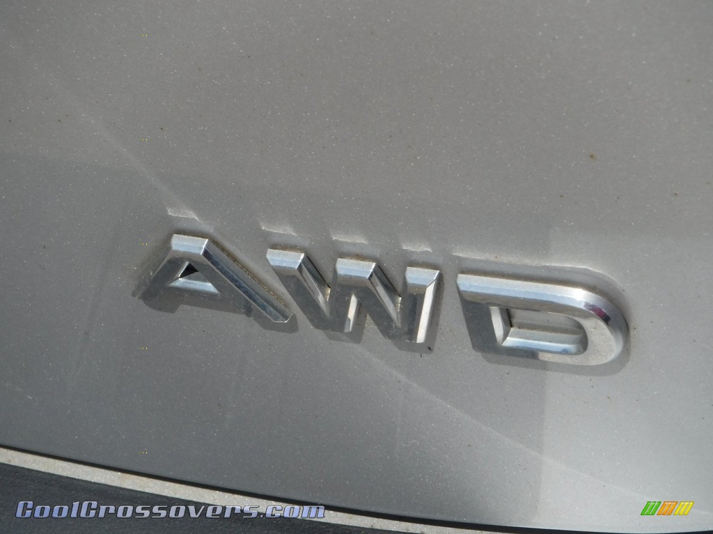 2012 Rogue S AWD - Brilliant Silver / Gray photo #8