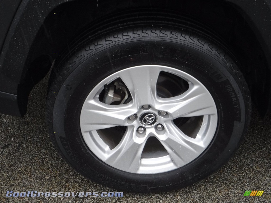 2021 RAV4 XLE AWD - Magnetic Gray Metallic / Black photo #14