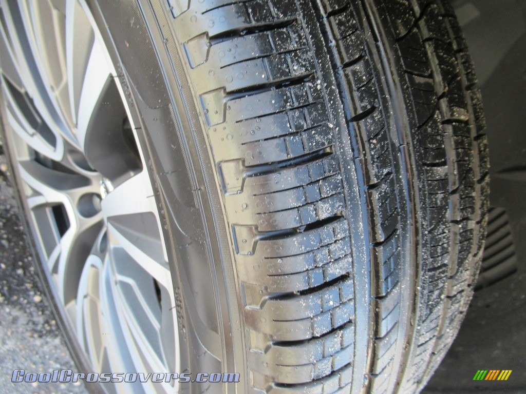 2021 XC90 T6 AWD Momentum - Savile Gray Metallic / Blonde/Charcoal photo #8